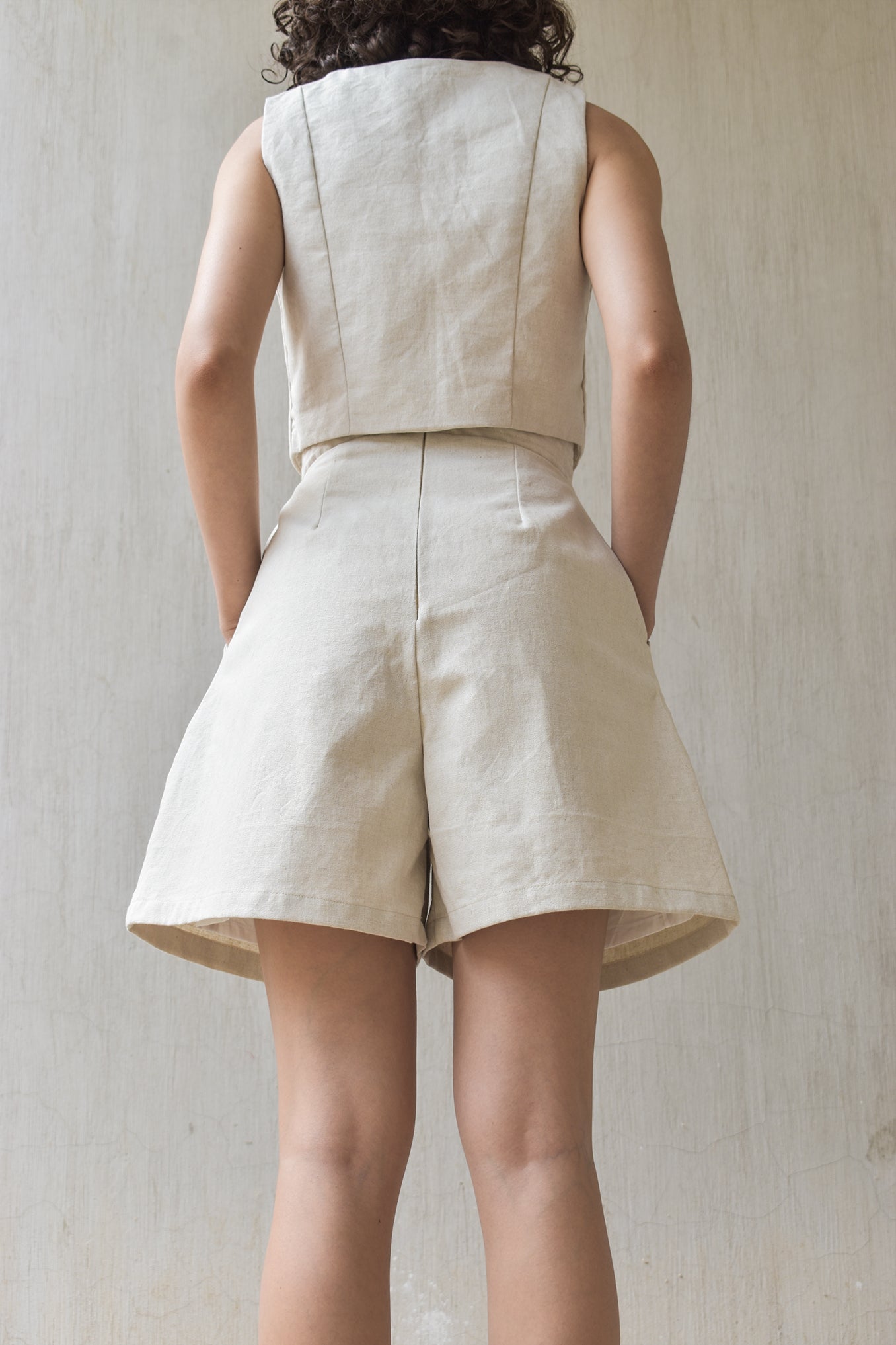 Bermuda Bēlal de lino y algodón marca MY ME