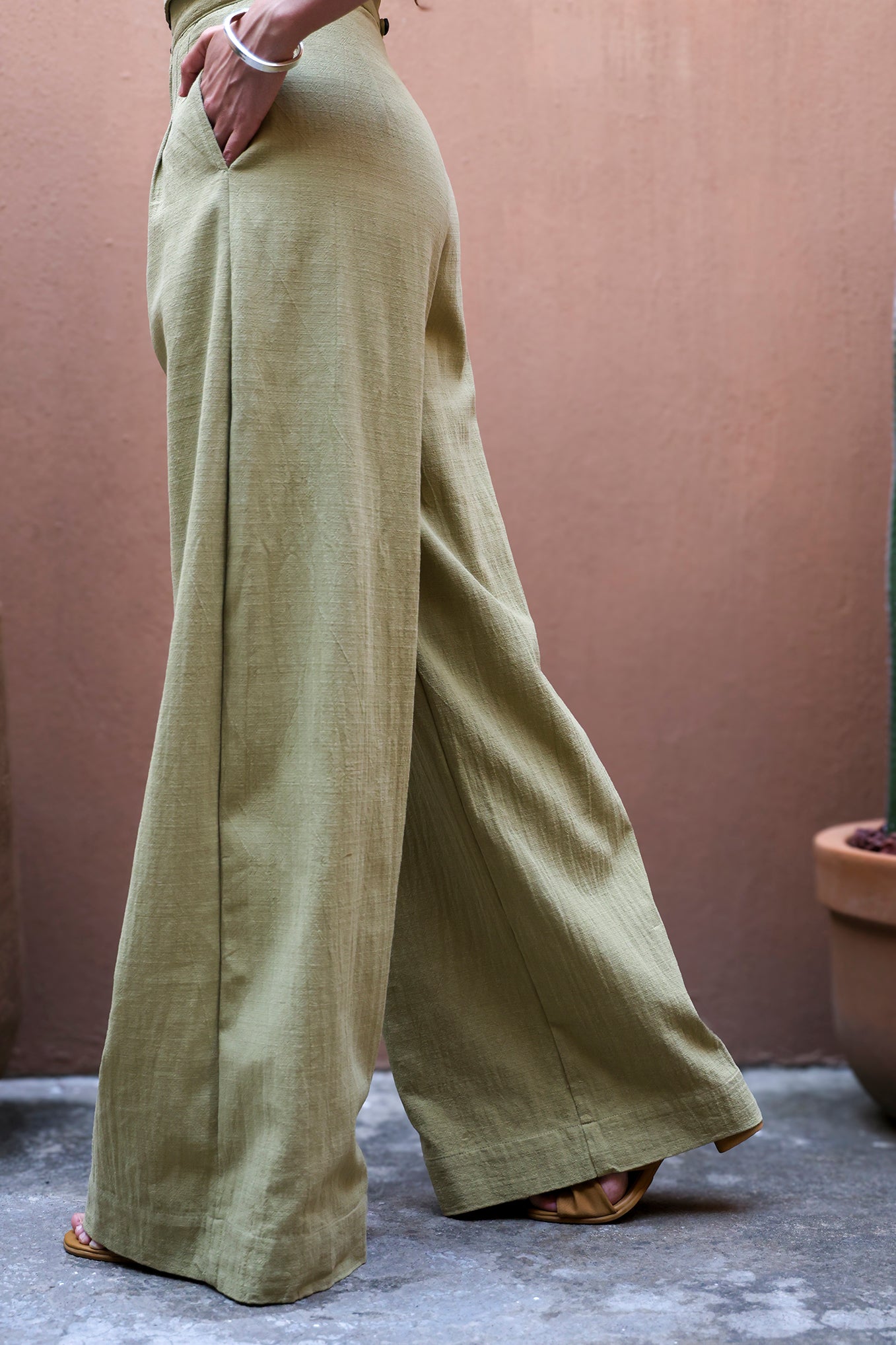Pantalón de Manta Lirio con Botones