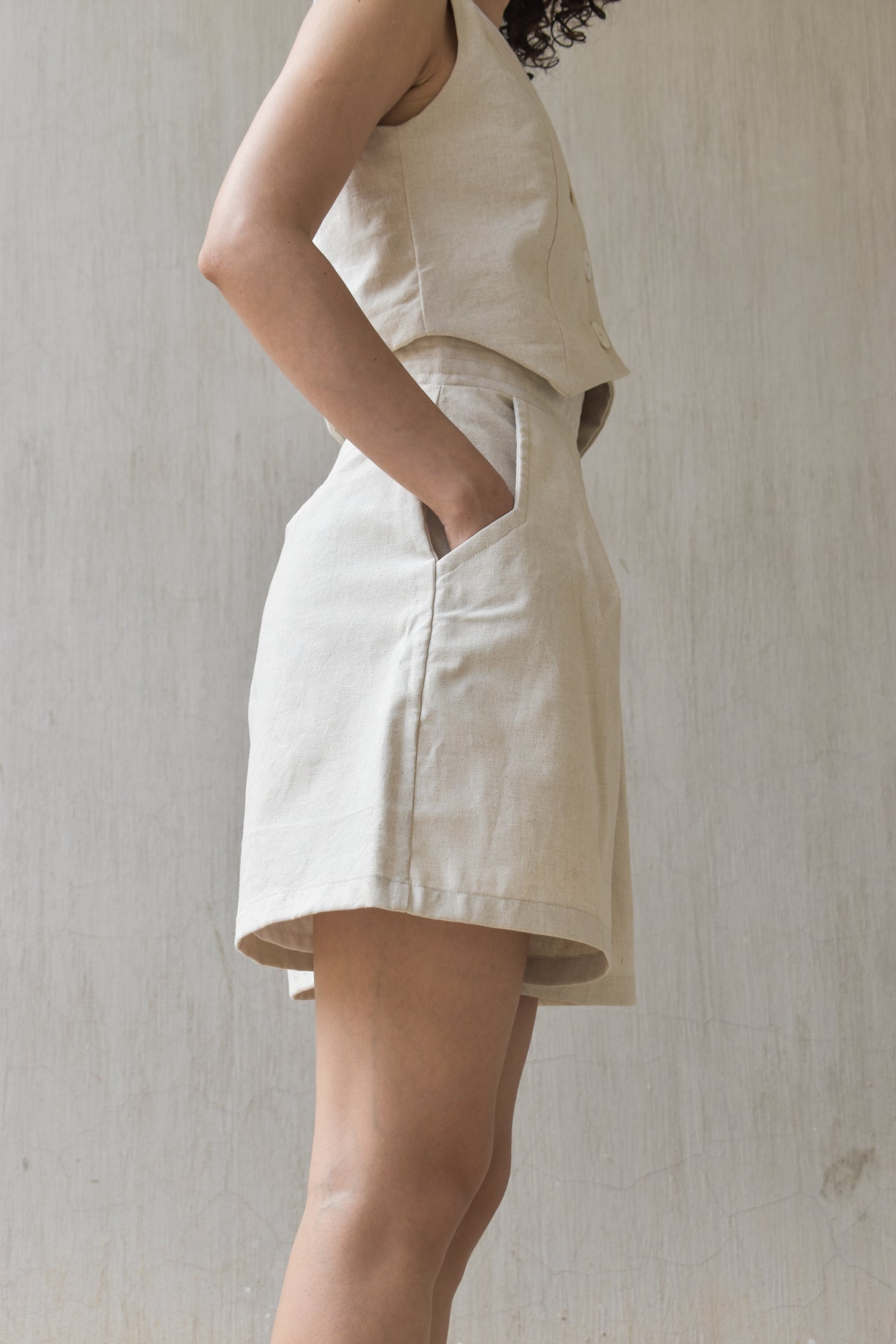 Bermuda Bēlal de lino y algodón marca MY ME